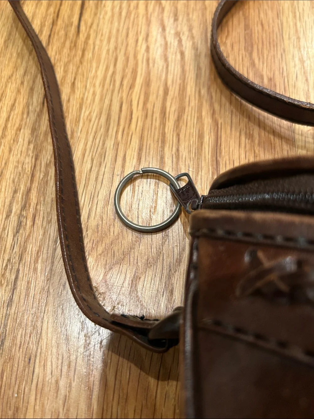 Vintage Handmade Brown Leather Crossbody Camera Bag Classic Womens Saddle Style